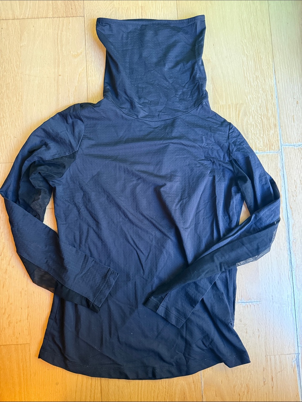 NWOT IBKUL mock neck top
